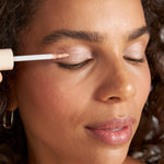 On Point Tint Creamy Eyeshadow & Primer with Peptides - PÜR Beauty